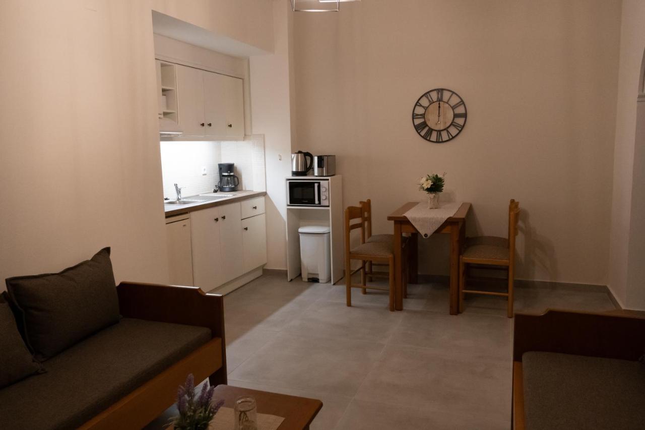 Aspri Petra Apartments Analipsi  Exterior photo